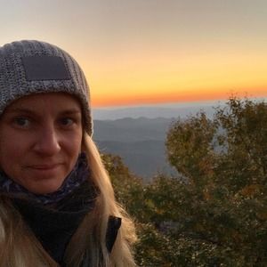 Meet your Posher, Melissa